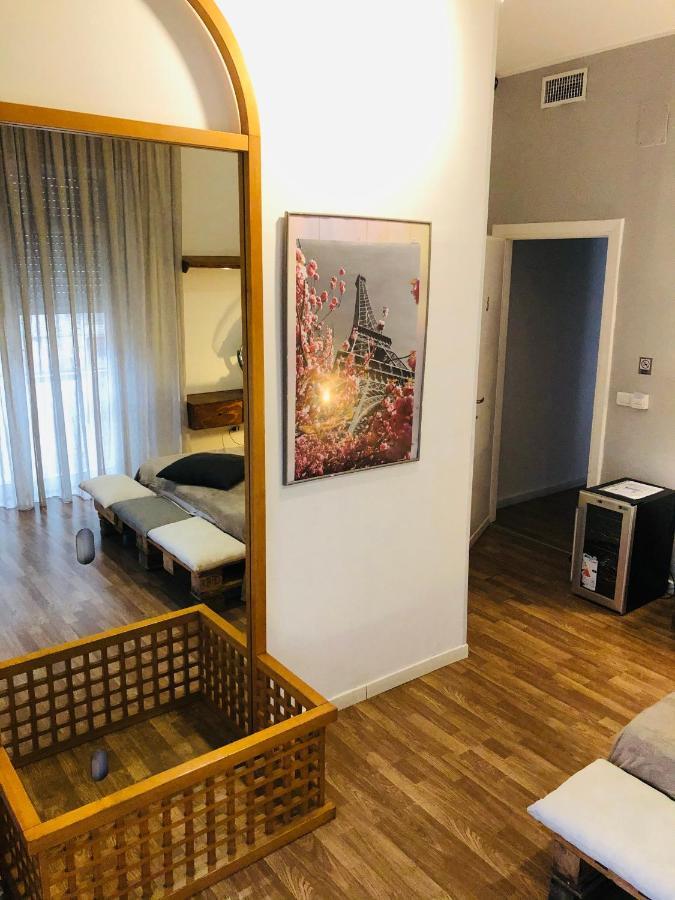 B&B Degli Artisti Suite Lecce Exteriör bild