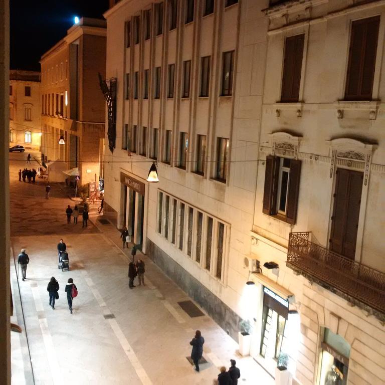 B&B Degli Artisti Suite Lecce Exteriör bild