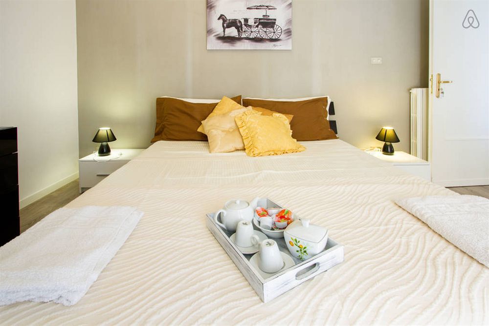 B&B Degli Artisti Suite Lecce Exteriör bild